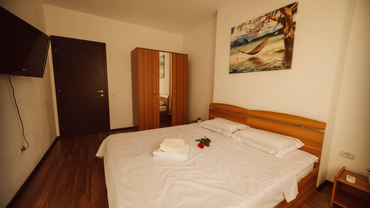 Seascape - Summerland Apartment مامايا المظهر الخارجي الصورة